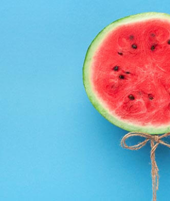 demo-attachment-1360-watermelon-balloon-on-blue-background-creative-57PNH8Q-3